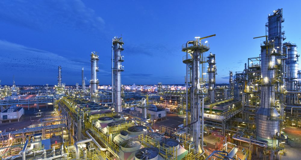 Durable LED Fixtures for Oil Field Lighting